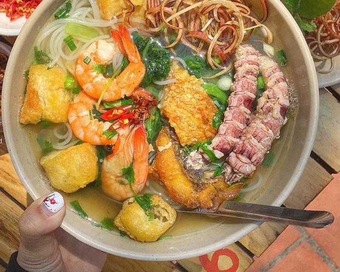 “Ăn sập” Hạ Long với TOP10 món ăn sáng ngon lạ này nhé !